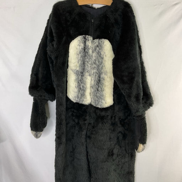 Size 6-8: Black/White Badger Costume
