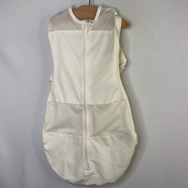 Size 12-18lb (M): Happiest Baby White Sleepsack Swaddle Pod