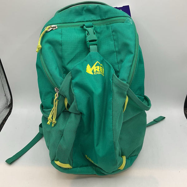 REI Co-Op Green Trim Tarn 12 Backpack