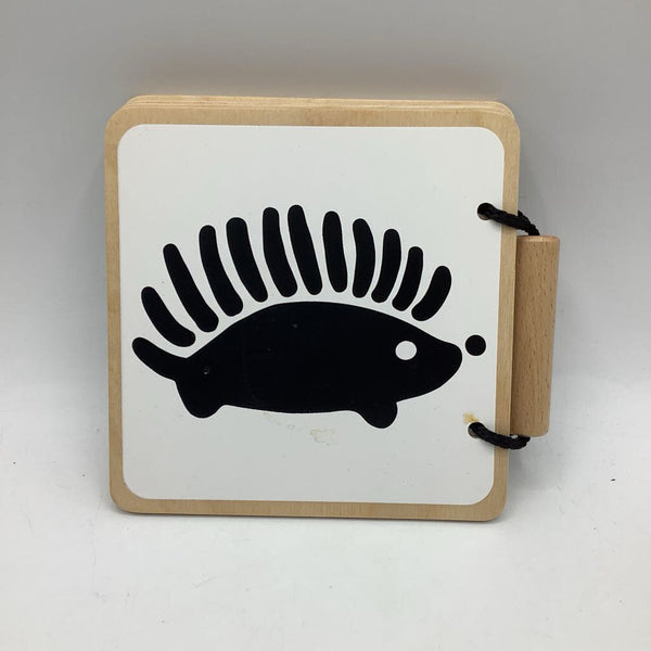 Lovevery Wooden Animals Book