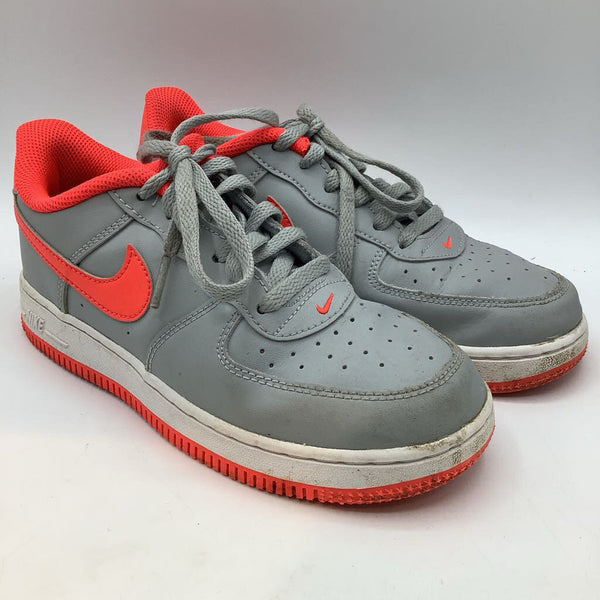 Size 3Y: Nike Gray/Neon Red Lace Sneakers
