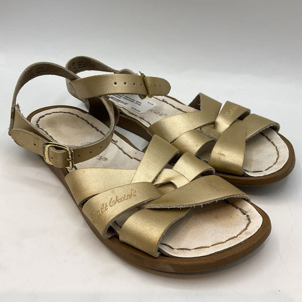 Size 1Y: Saltwater Gold Metallic Adjustable Strap Sandals