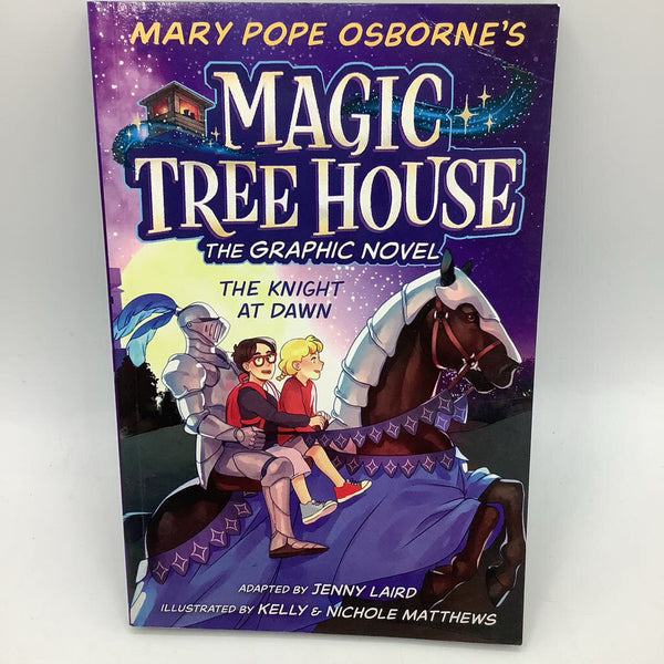 Magic Tree House: The Graphic Novel: The Knight at Dawn (paperback)