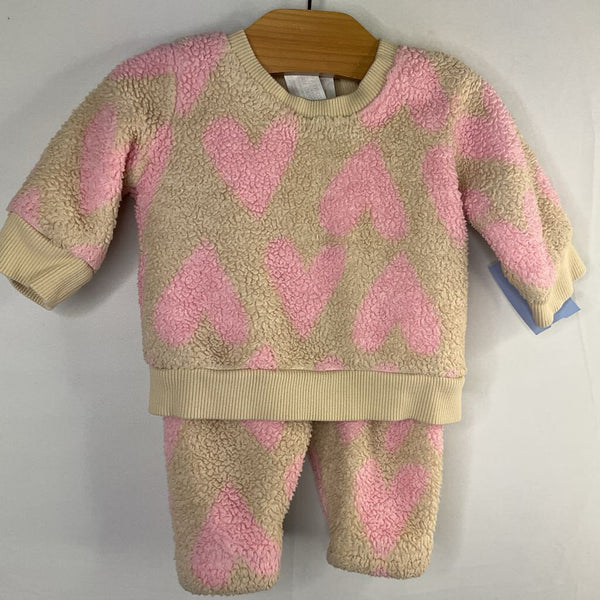 Size 0-3m (50): Hanna Andersson Cream/Pink Hearts 2pc Fleece Sweat Set