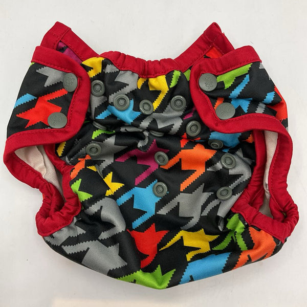 Size OS: Jump-a-Rooz Black/Multi Houndstooth Snap Diaper Cover