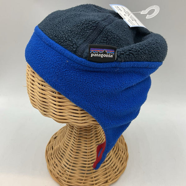 Size 6-12m: Patagonia Blue/Red Fleece Hat