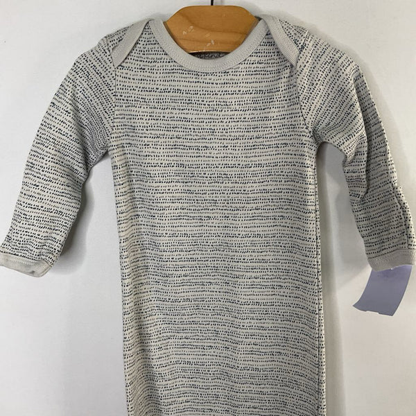 Size NB: Tinykind Gray/Blue Knot Nighty