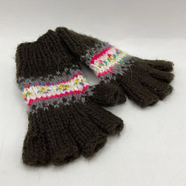 Size OS: Brown/Multi Fingerless Gloves