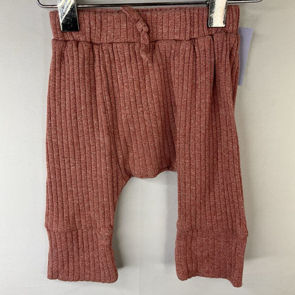 Size 0-3m: Kate Quinn Red Ribbed Cozy Pants