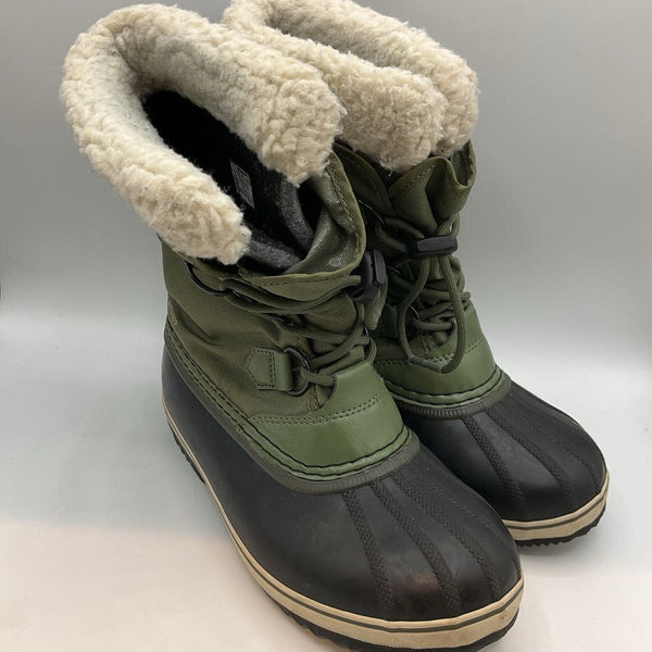 Size 5Y: Sorel Green/Black Sherpa Lined Toggle Snow Boots