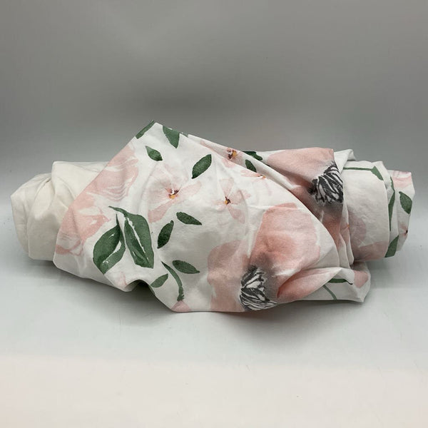 Pottery Barn White/Pink Floral Fitted Crib Sheet