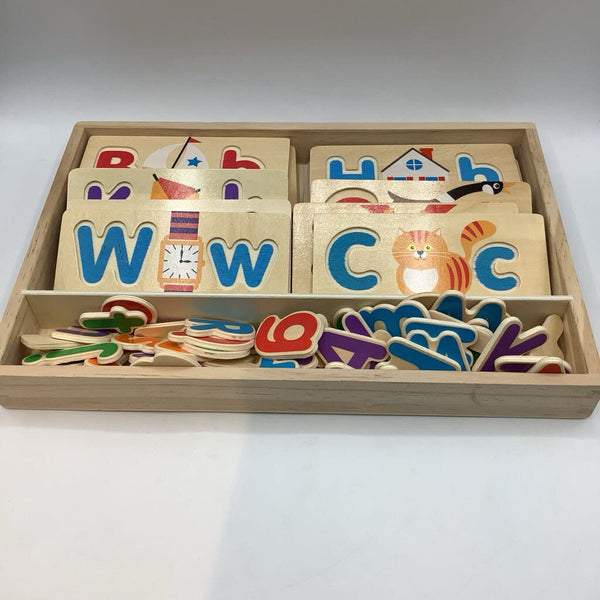 Melissa & Doug ABC Picture Board