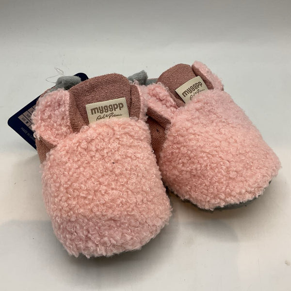Size 3: Myggpp Pink Baby Booties NEW w/ Tags