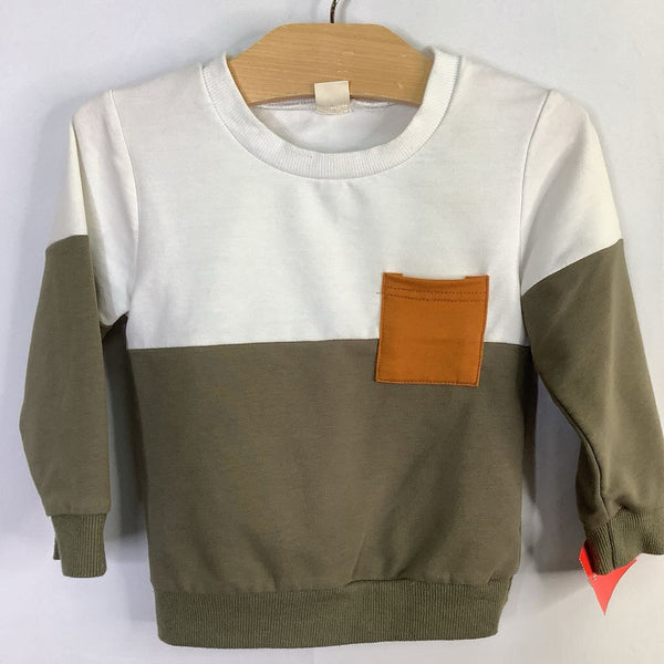 Size 3-4: White/Green Long Sleeve Pocket Shirt