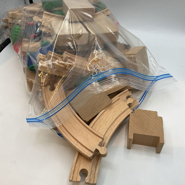 Bag of Assorted Melissa & Doug Train Tracks AS IS