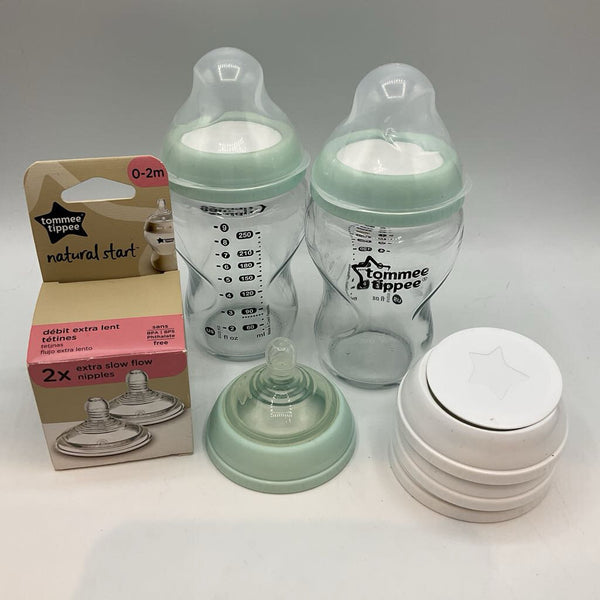 Tommee Tippee 2pk 9oz Anti Colic Bottle w/ Extra Nipples