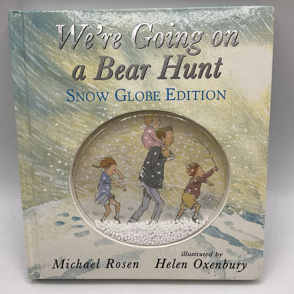 We're Going on a Bear Hunt (board book)