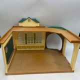 Calico Critters Country Tree School Assorted Set