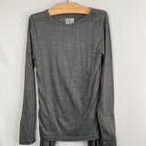 Size 8-10 (M): 32 Degree Heat Heathered Grey Base Layer Set