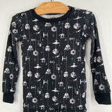 Size 6: Janie & Jack Black/White Star Wars 2pc PJs