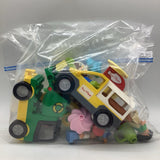 1 Gallon Bag Of Assorted Duplos-Food Trucks